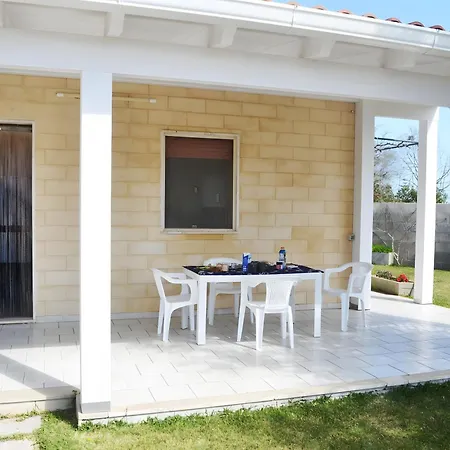 Holiday home Ll15 Punta Rosa A S Foca Melendugno